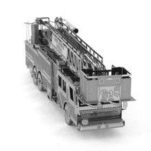 Load image into Gallery viewer, Puzzle 3D Fire Engine 89pc (Metal Earth)