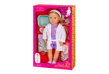 Load image into Gallery viewer, OG Deluxe Doll W/Book Serafina 18&quot; Blonde