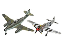 Load image into Gallery viewer, Combat Set Me262 &amp; P-51B (scale 1 : 72)