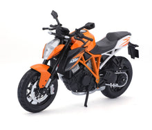 Load image into Gallery viewer, KTM 1290 Super Duke R (scale 1 : 12)
