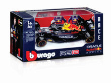 Load image into Gallery viewer, Red Bull F1 RB18 2022 Assorted (scale 1 : 43)