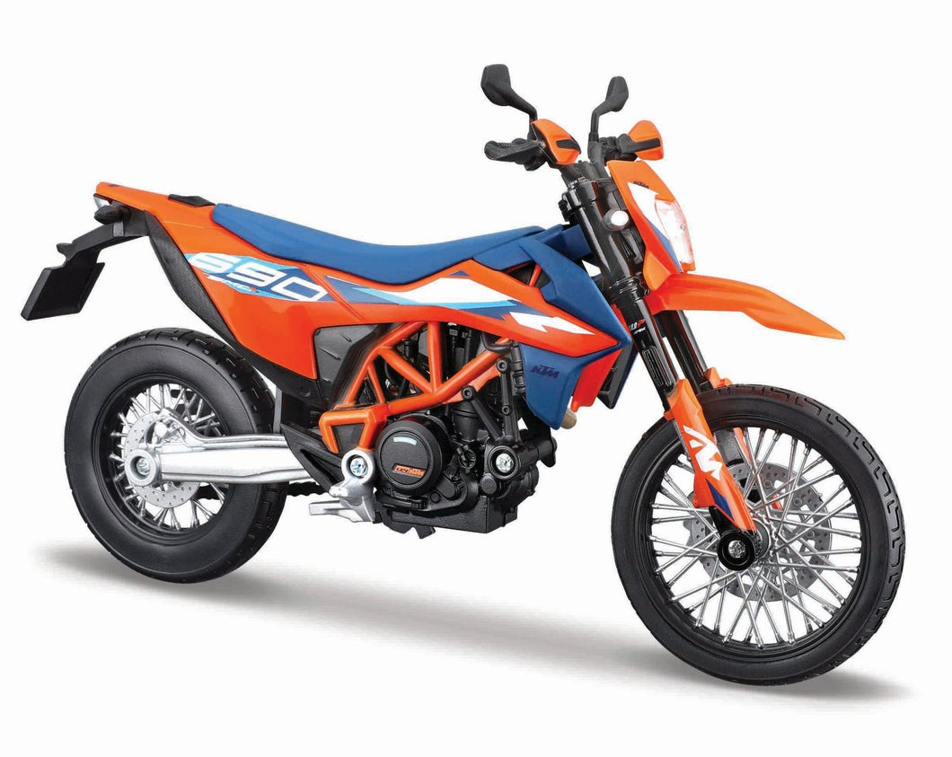 KTM 690 SMC R 2023 (scale 1 : 12)