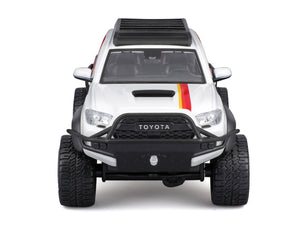 Toyota Tacoma TRD PRO (scale 1 : 27)