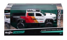 Load image into Gallery viewer, Toyota Tacoma TRD PRO (scale 1 : 27)