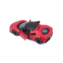 Load image into Gallery viewer, Ferrari SF90 Stradale (scale 1 : 24)