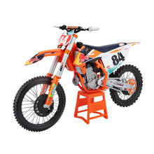 Load image into Gallery viewer, Red Bull KTM Supercross SX450 2018 (scale 1 : 6)