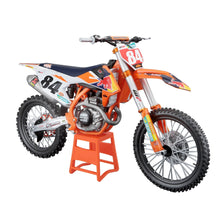 Load image into Gallery viewer, Red Bull KTM Supercross SX450 2018 (scale 1 : 6)