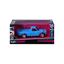 Load image into Gallery viewer, Datsun 620 Pick-Up 1973 Design Tokyo (scale 1 : 24) (Blue)