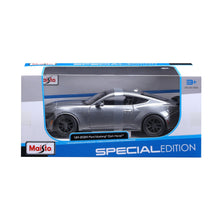 Load image into Gallery viewer, Ford Mustang Dark Horse 2024 Grey (scale 1 : 24)