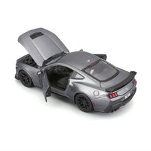 Load image into Gallery viewer, Ford Mustang Dark Horse 2024 Grey (scale 1 : 24)