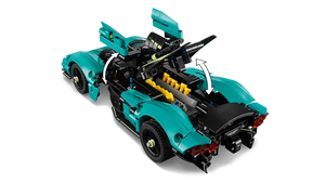 42208 Aston Martin Valkyrie Technic
