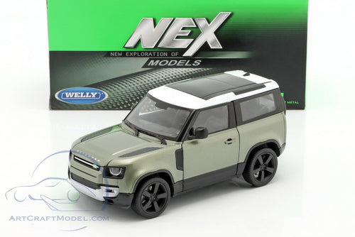 Land Rover Defender Green 2020 (scale 1 : 24)