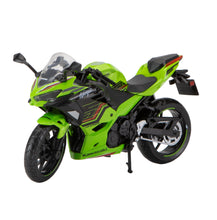 Load image into Gallery viewer, Kawasaki Ninja 400 2023 (scale 1 : 12)