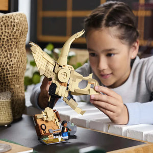 76969 Dinosaur Fossils: Triceratops Skull Jurassic