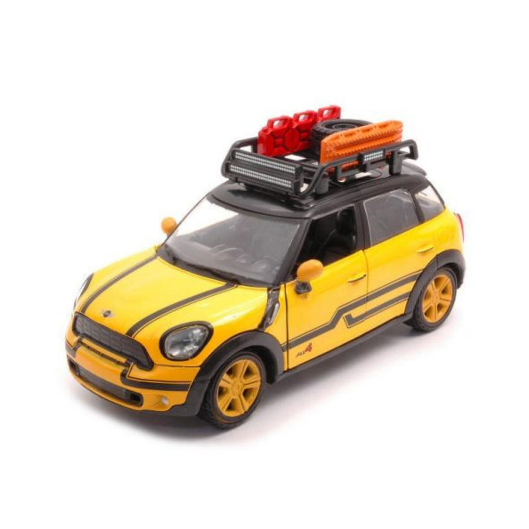 Mini Cooper S Countryman w Roof Rack Yellow (scale 1 : 24)