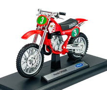 Load image into Gallery viewer, Honda CR250R Red 1987 (scale 1 : 18)