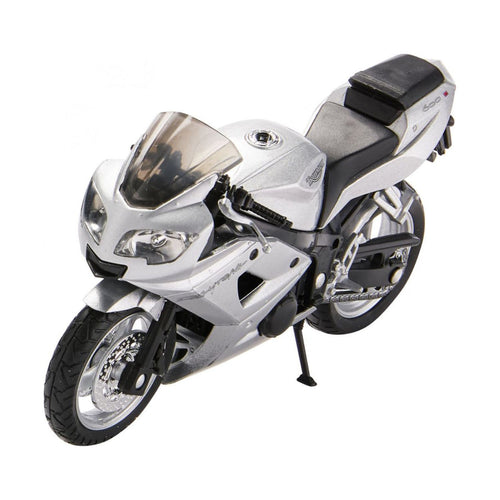 Triumph Daytona 600 Silver (scale 1 : 18)