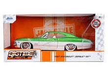 Load image into Gallery viewer, Chev Impala SS Candy Green &amp; White (scale 1 : 24)