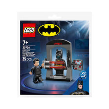 Load image into Gallery viewer, 30726 Batman: Bruce Wayne &amp; the Batsuit Batman (Bag)