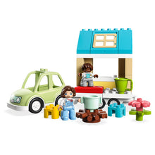 Load image into Gallery viewer, 10986 Family House On Wheels Duplo