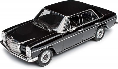 Mercedes-Benz 220 Black (Scale 1 : 24)