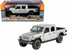 Load image into Gallery viewer, Jeep Gladiator Overland Hard Top Silver 2021 (scale 1 : 27)
