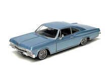 Load image into Gallery viewer, Chevrolet Impala SS396 Coupe 1965 Blue (scale 1 : 24)