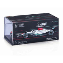 Load image into Gallery viewer, Mercedes AMG F1 W13 2022 with Helmet #44  (scale 1 : 43)