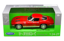 Load image into Gallery viewer, Chevrolet Corvette Red 1963 (scale 1 : 24)