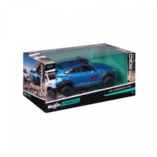 Load image into Gallery viewer, Lamborghini Urus DESIGN (blue) (scale 1 : 24)