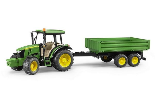 John Deere 5115M with Tipping Trailer