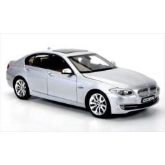 BMW 5 Series MET Silver 2011 (scale 1 : 18)