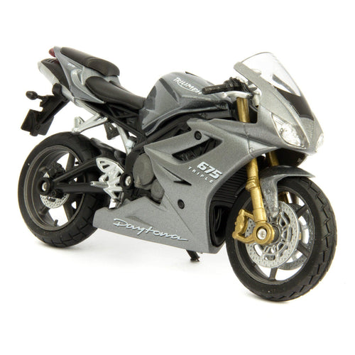 Triumph Daytona 675 Silver (scale 1 : 18)