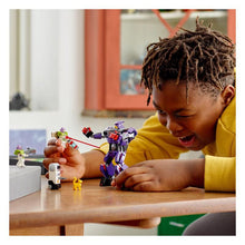 Load image into Gallery viewer, 76831 Zurg Battle Pixar Lightyear